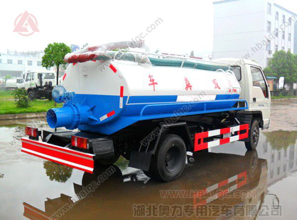 福田时代吸粪车