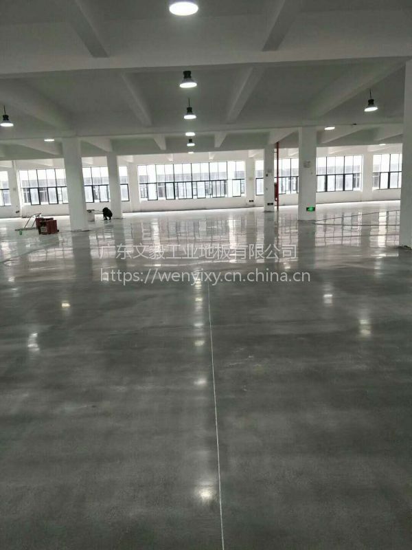 园洲镇沙头工业区金刚砂硬化地坪固化金刚砂起灰处理