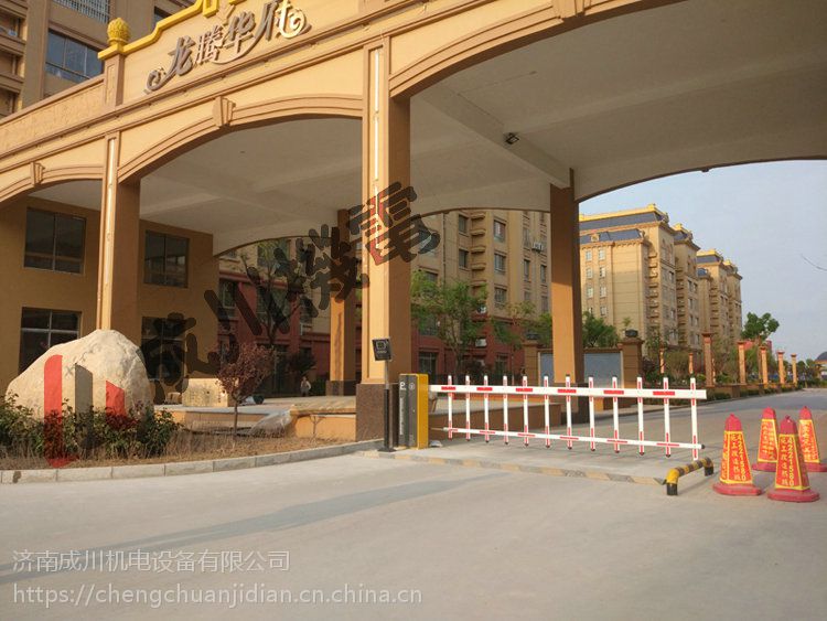 济南微信支付停车场济南云平台预付费车牌识别系统小区蓝牙道闸