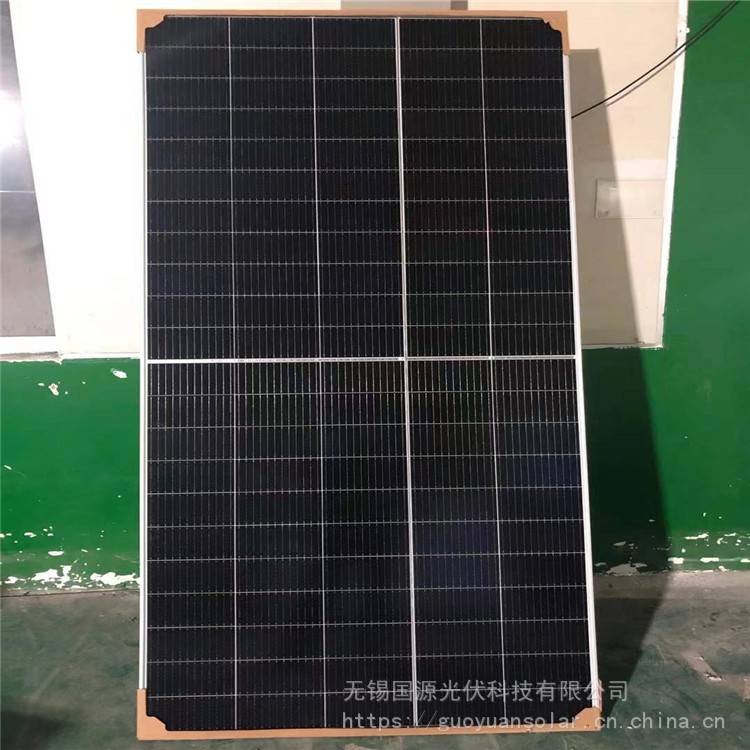 光伏组件的使用前景二手拆卸降级太阳能光伏板背面能带来分外的发电量