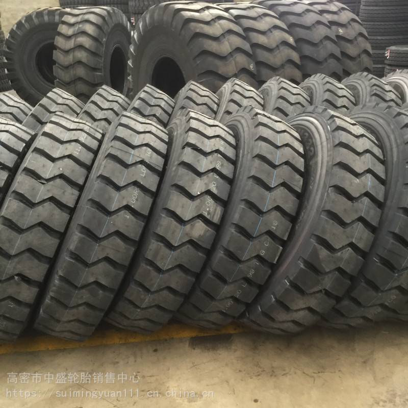 轻卡货车轮胎700r16lt825r1675082516卡车钢丝轮胎图片