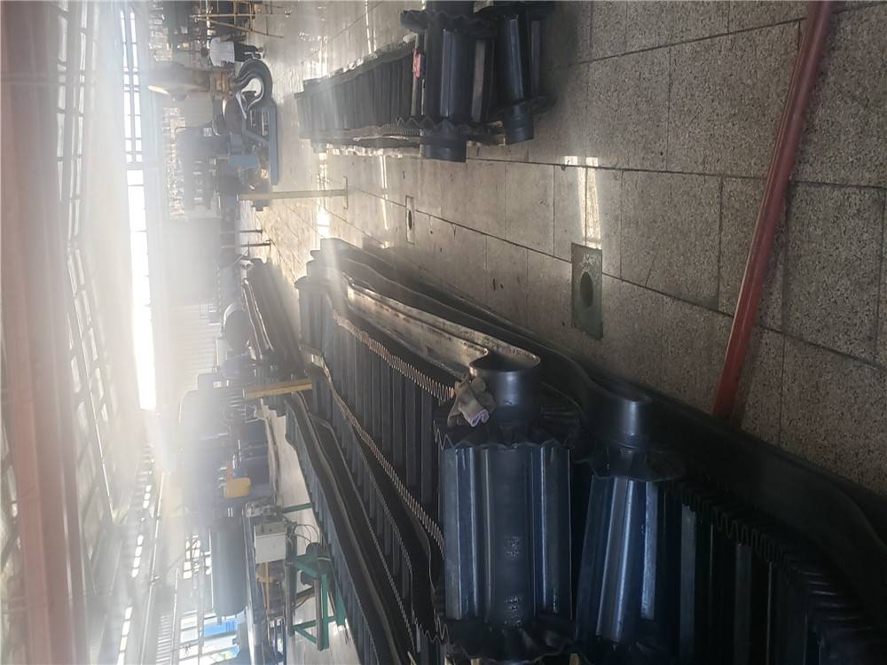 钢丝带接头夹具 波状挡边输送带 耐高温输送带 橡胶运输带 青岛输送带