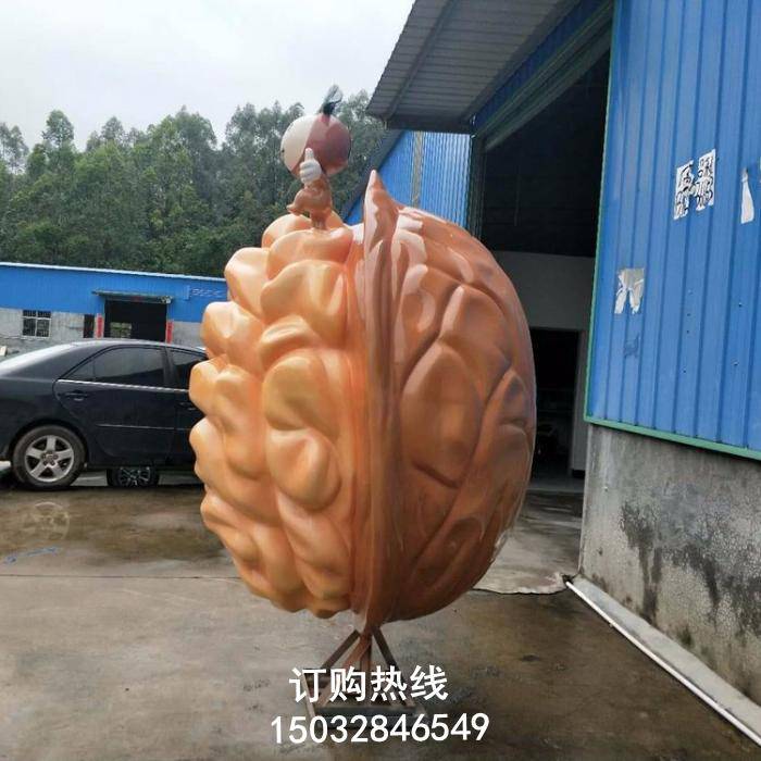 抽象核桃雕塑厂家 标识雕塑 彩钢核桃雕塑厂家 美陈雕塑