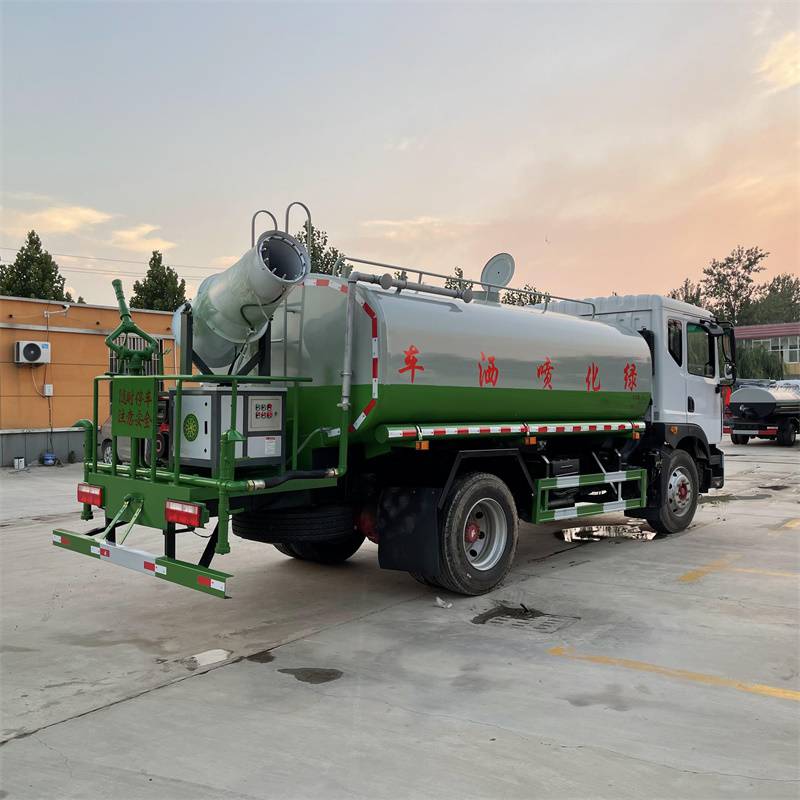 5吨东风洒水车 道路清洁洒水车5吨价格 晟宇 批发园林绿化洒水车