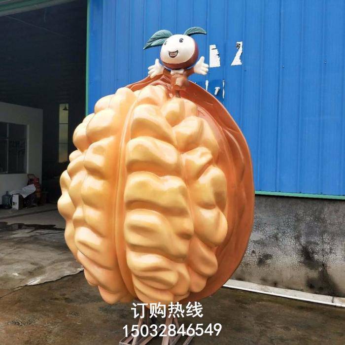 铁艺核桃雕塑厂家 市标雕塑 空中核桃雕塑厂家 喷泉雕塑