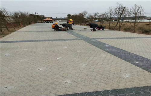 内蒙阿拉善公路抗裂贴生产派送直达2022已更新