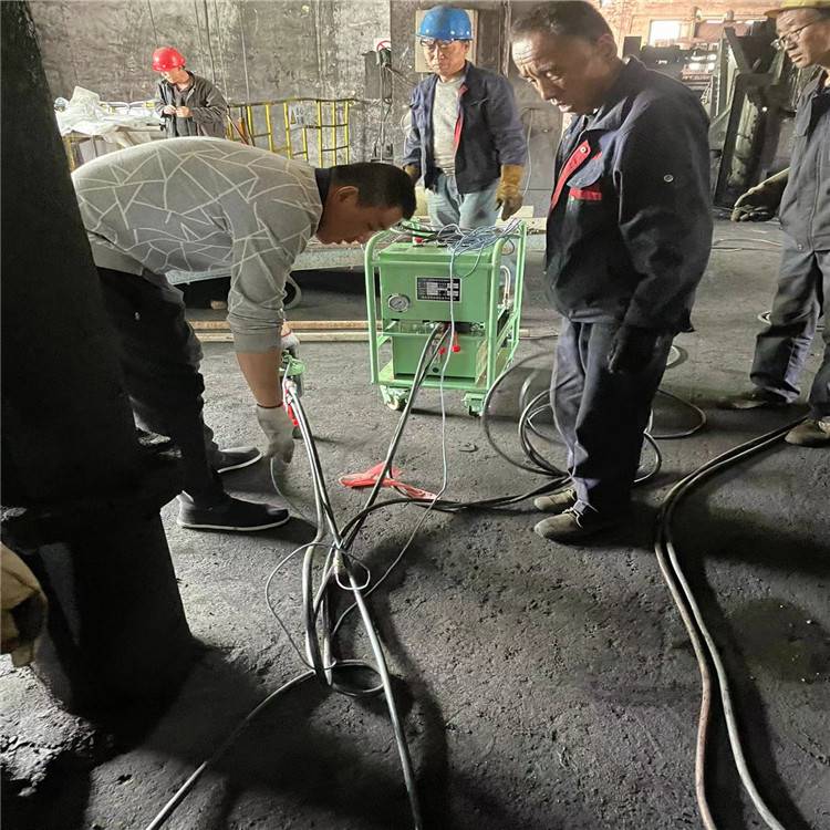 小型环槽铆钉机 洗砂回收环槽铆钉机 单双振动筛专用电动液压铆钉机 使用方法