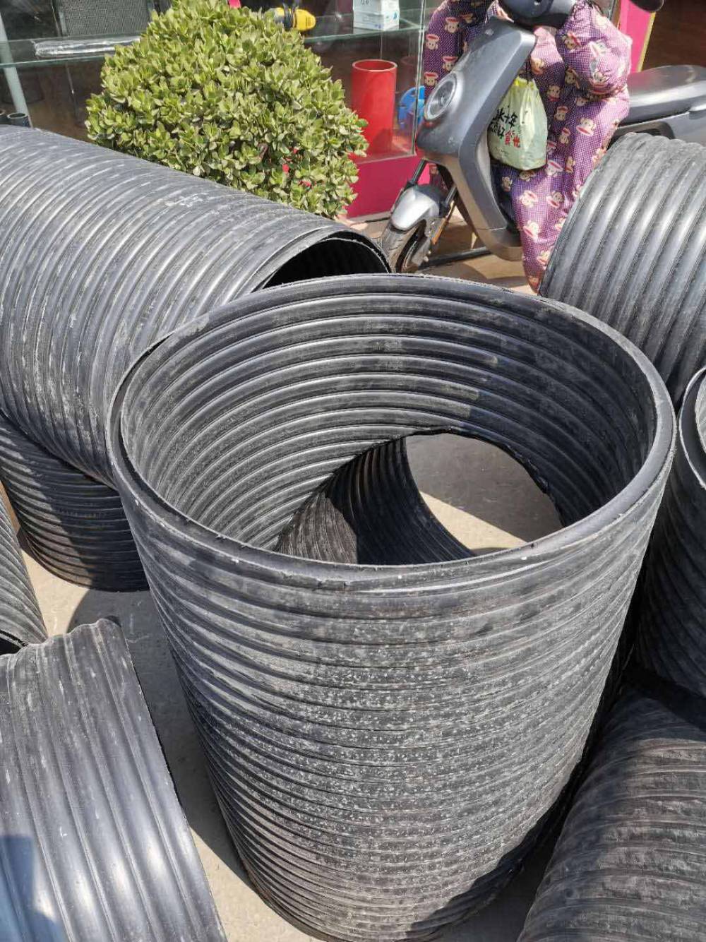 云南省普洱市江城哈县HDPE钢带增强波纹管-HDPE缠绕波纹管-钢带缠绕管