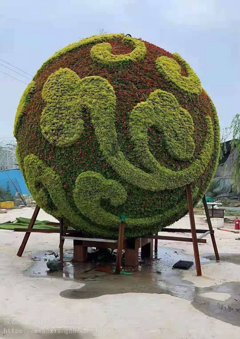 陕西宝鸡雕塑图片 ,大型春节造型大型动物仿真绿雕定制