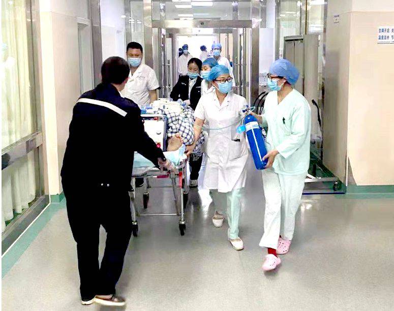 泉州救护车长途转院收费标准-长途救护车出租电话