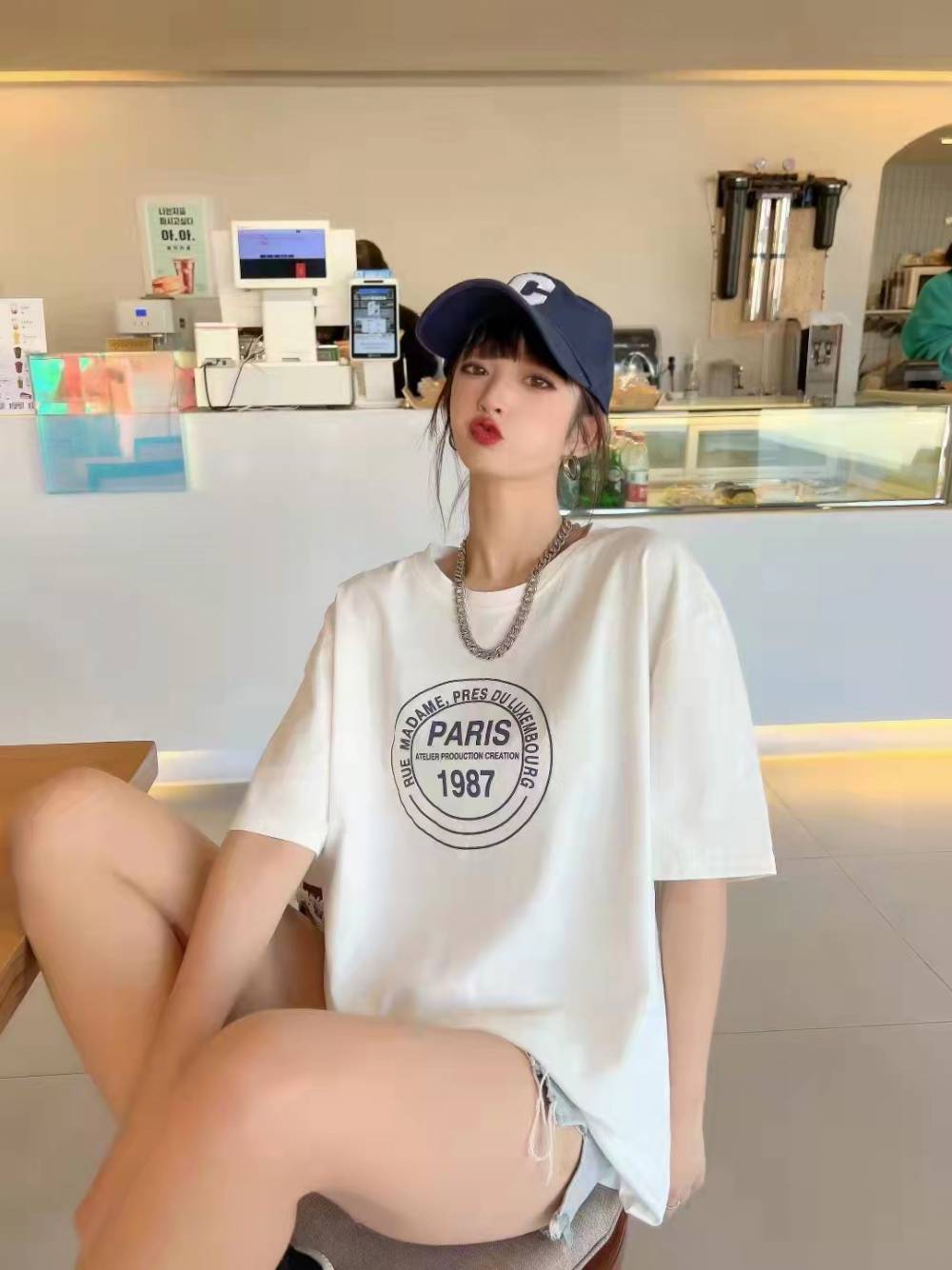 实体店时尚休闲T恤批货源河北邯郸邱县女装短袖衫厂家时装夏季短袖T恤批发商