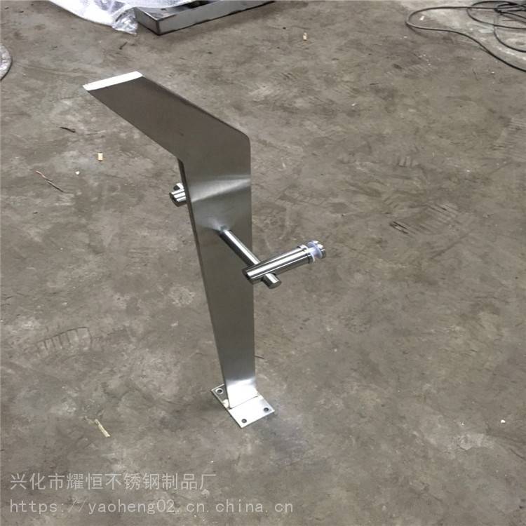 常熟 玻璃吊桥栏杆 304不锈钢立柱配件 卡槽免打孔
