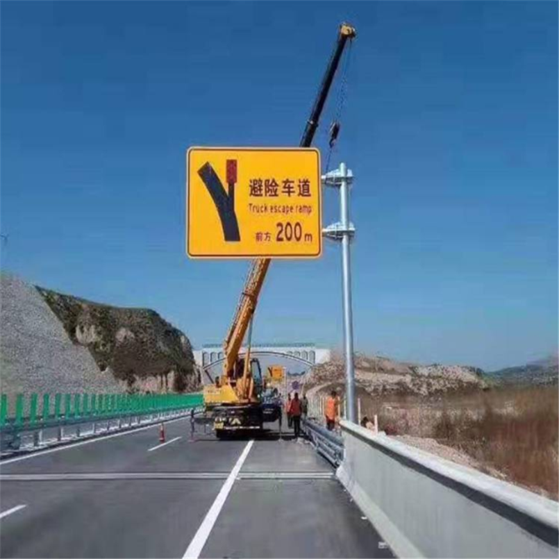 国道标志牌道路标志牌交通标志杆怎么用