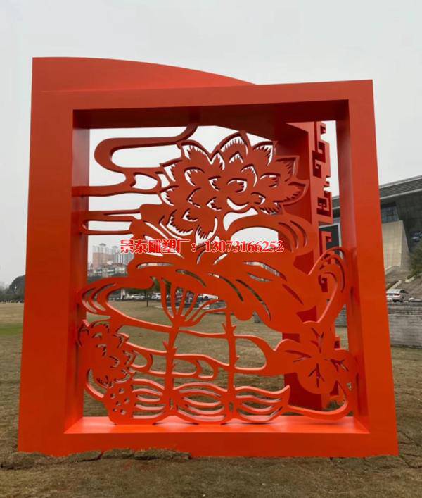 红色不锈钢镂空剪纸雕塑不锈钢立柱剪纸雕塑制作厂家