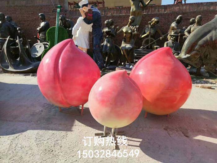 寿桃形状雕塑 喷泉雕塑 户外寿桃雕塑厂家