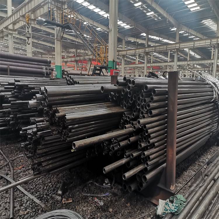 富鹏源管业 DN1420*18无缝钢管 切割零售