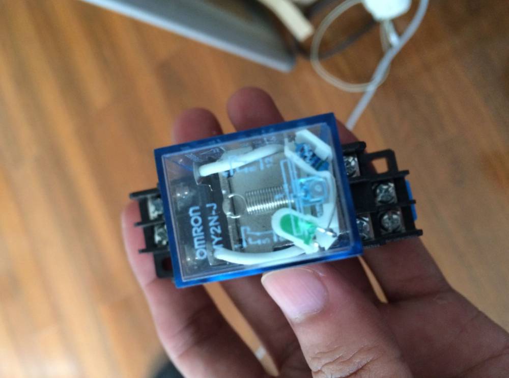 E2B-M18KS05-WZ-C2欧姆龙接近开关现货供应-欢迎您