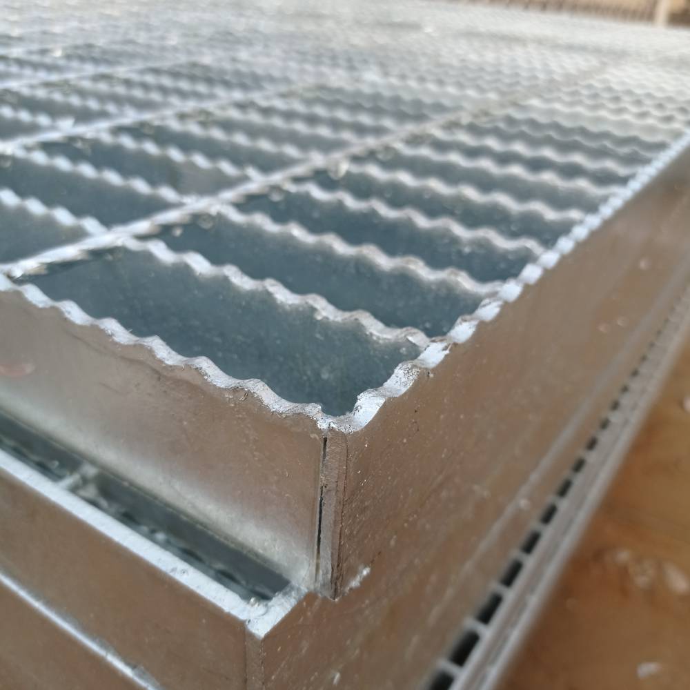 压焊钢格栅 船舶钢格栅板财润丝网 隧道钢钢格栅当天发货