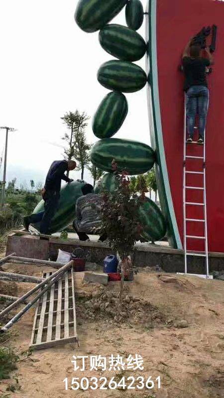 現代西瓜雕塑 戶外擺放 異形西瓜雕塑廠家