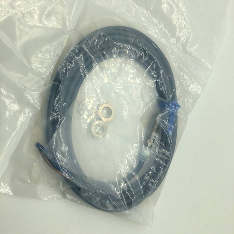 OMRON欧姆龙E2A-M12KS04-M1-C2接近传感器-派送直达2022已更新