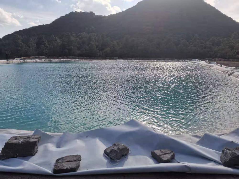 富宁县水库蓄水膜
