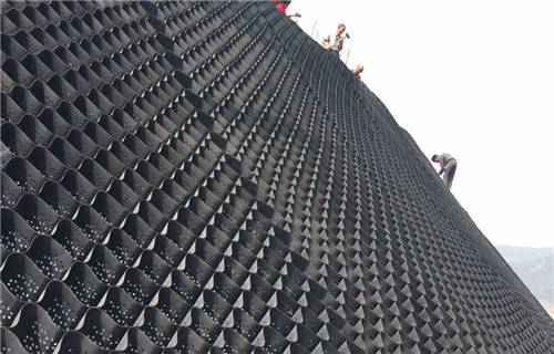 纳米合金蜂巢土工格室泸州生产厂家//-欢迎访问