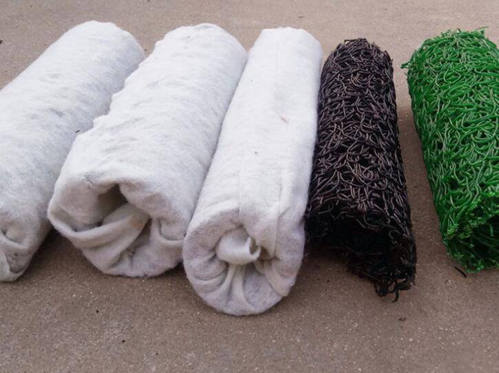 德宏族芒市塑料盲沟土工管-Φ300塑料土工管-Φ200塑料盲沟管