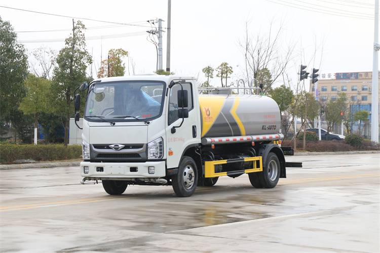 福建新老用户东风10方洒水车价格表