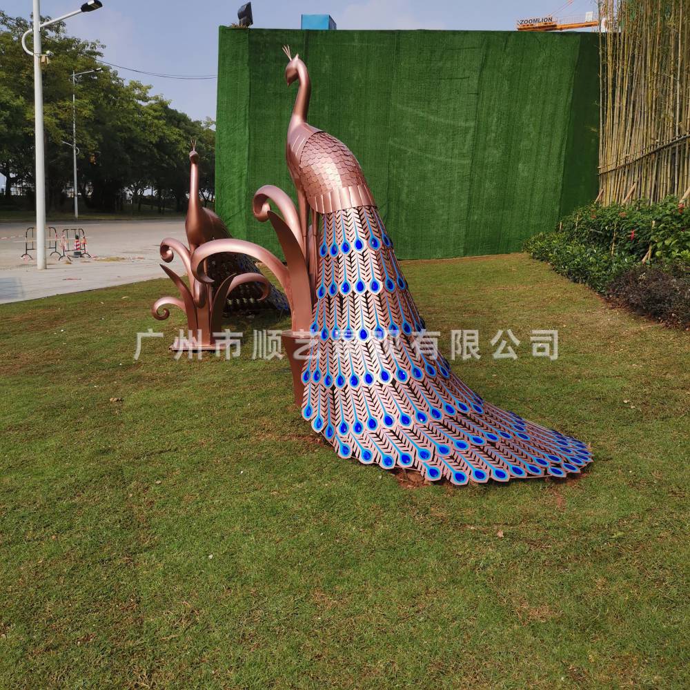 仿真不锈钢孔雀雕塑园林景观不锈钢摆件户外庭院草地美陈摆件