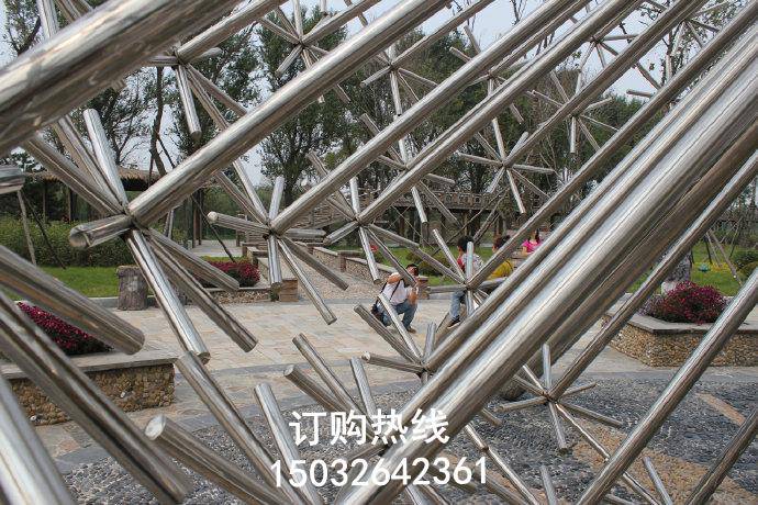 切面***雕塑厂家 玻璃钢雕塑报价 铸铜***雕塑厂家 景观雕塑