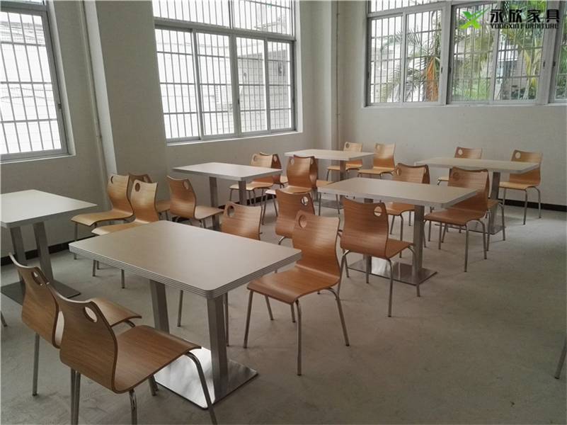 现代钢木家具钢木分体式饭堂餐桌椅案例