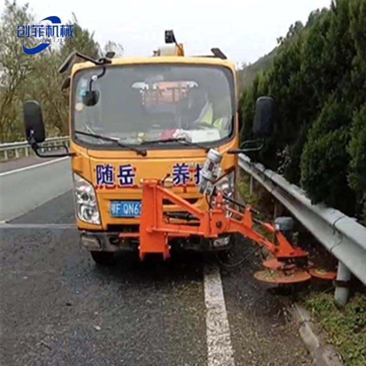 销售供应 高速公路中分带修剪用车载式绿篱修剪机 作用范围广