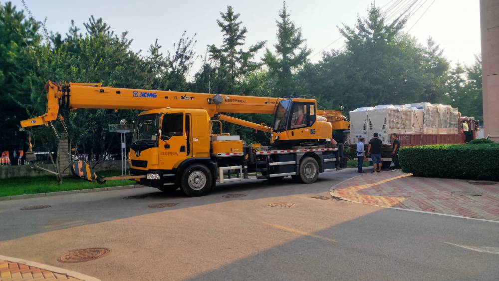 太阳能联箱热水工程