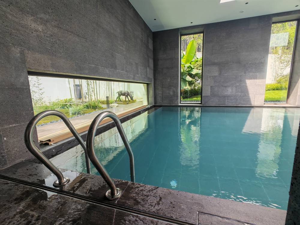 池州别墅游泳池设计工程 室内空气能泳池设备批发