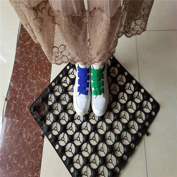 欢迎访问(潜山蓄排水板厂家)潜山排疏板滤水板集团