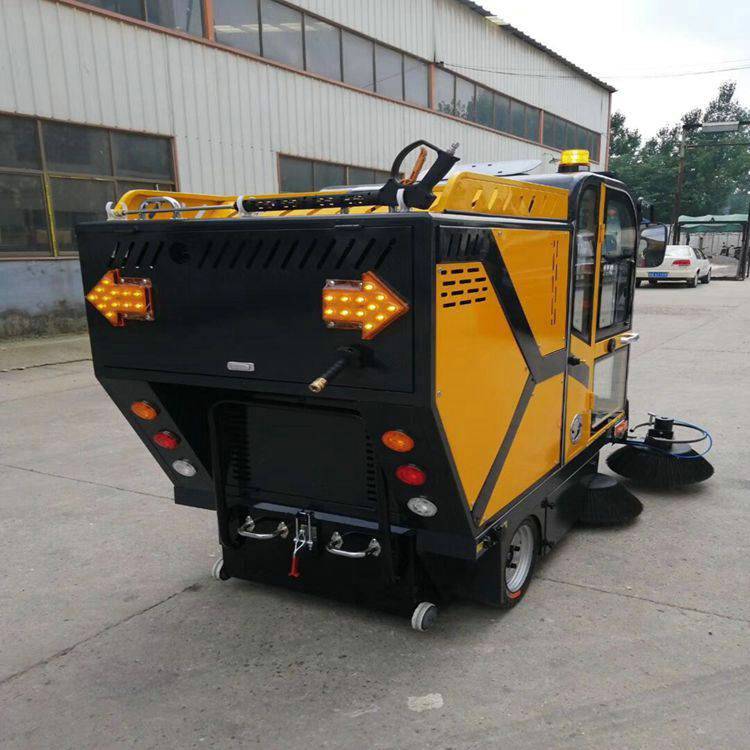 芜湖芜湖智能化电动清扫车工业吸尘扫路供应