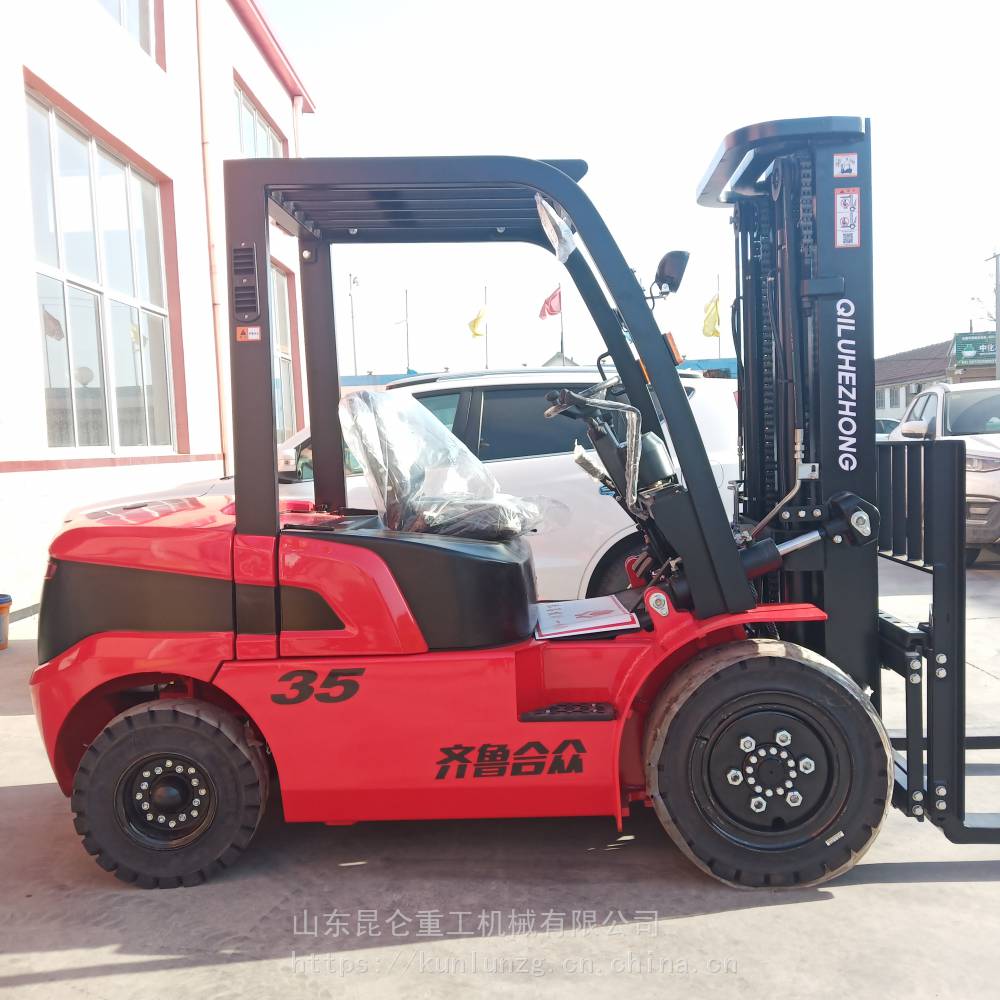 山东合众重工齐鲁合众叉车3吨内燃叉车3米夹包机属具柴油国三