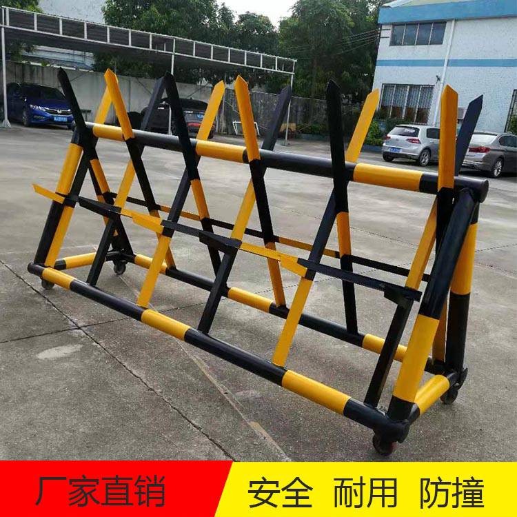 马路停车检查护栏活动拒马防撞栏使用环保油漆
