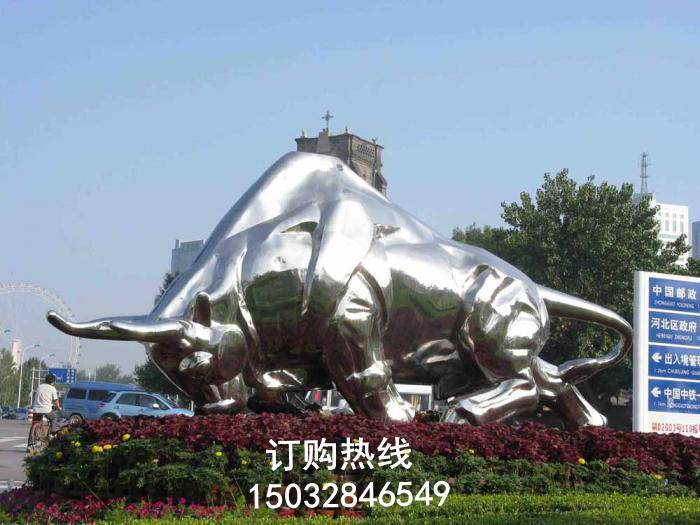 奶牛雕塑厂家生产商  街景小品 中式奶牛雕塑批发价  