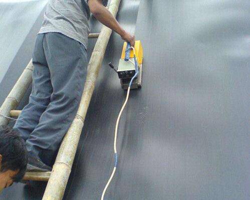 巧家县HDPE土工膜—1.5mmHPE防渗膜-2.0mm防渗土工膜