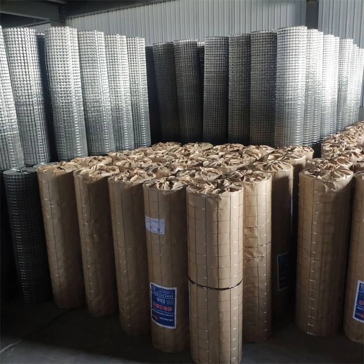 塔城铁丝网片价格/乌鲁木齐电焊网厂家/可用作外墙保温网