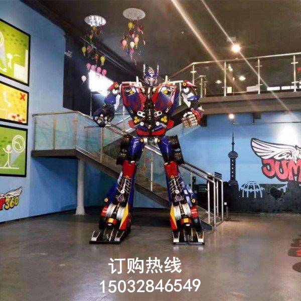 铁艺机器人雕塑厂家 美陈雕塑 空中机器人雕塑厂家 