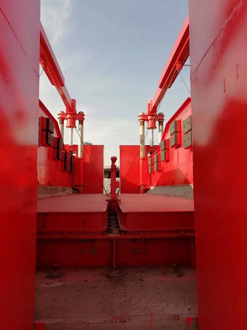 阿里自复式回风井防爆门-立井安全防爆盖济宁和利隆厂家