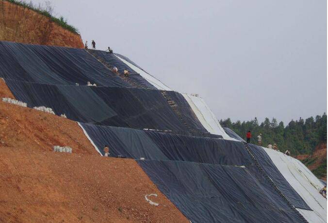 云南省德宏族瑞丽市HDPE土工膜—1.5mmHPE防渗膜-2.0mm防渗土工膜