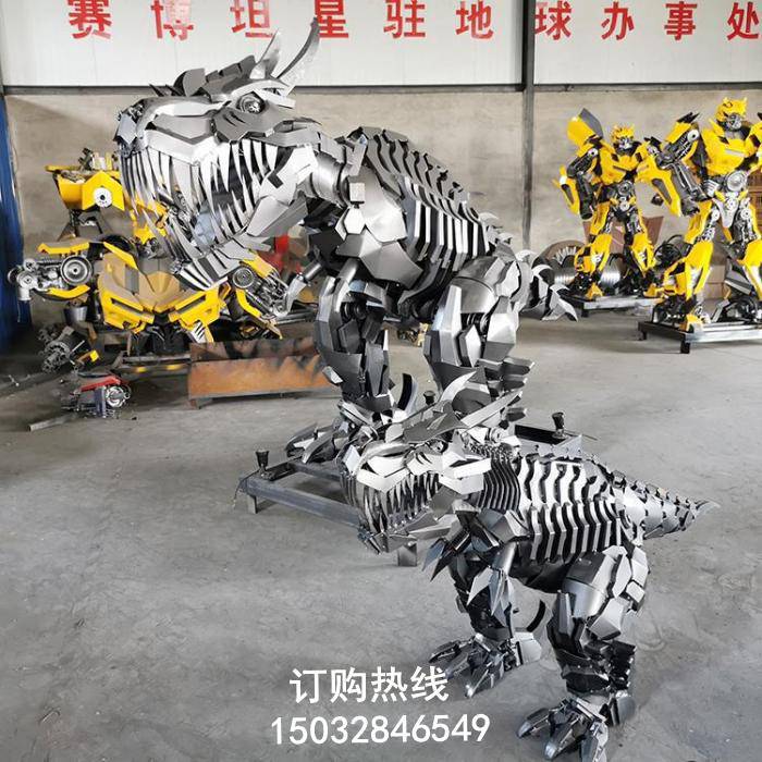 几何***蜂雕塑厂家 景观概念 拉丝***蜂雕塑厂家 