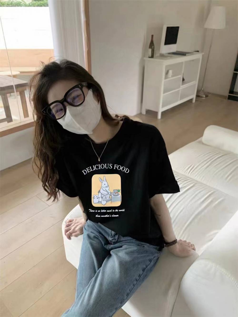 安徽滁州供应网上的服装批发一件代发纯白净版T恤