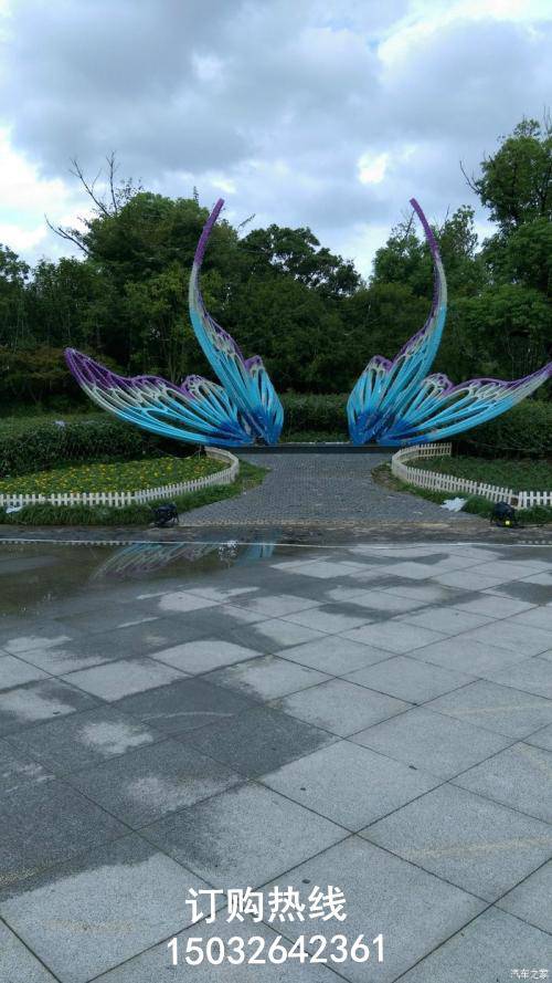 镜面翅膀雕塑厂家 玻璃钢加工雕塑 中式翅膀雕塑厂家 街头雕塑