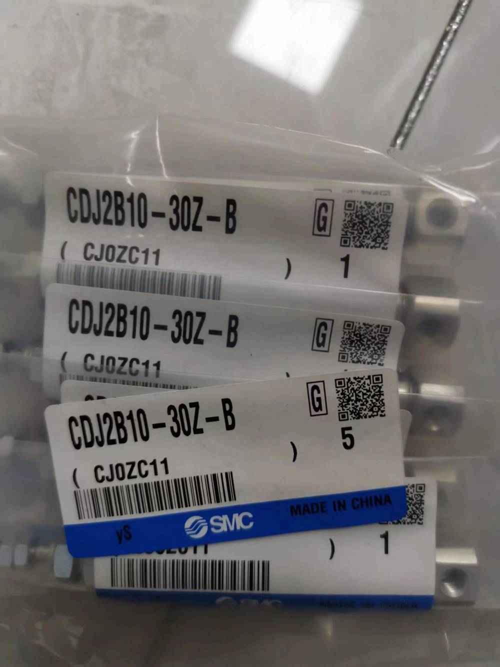 C气缸现货供应商CDM2L32-125Z气缸价格全/境派送直达2022已更新