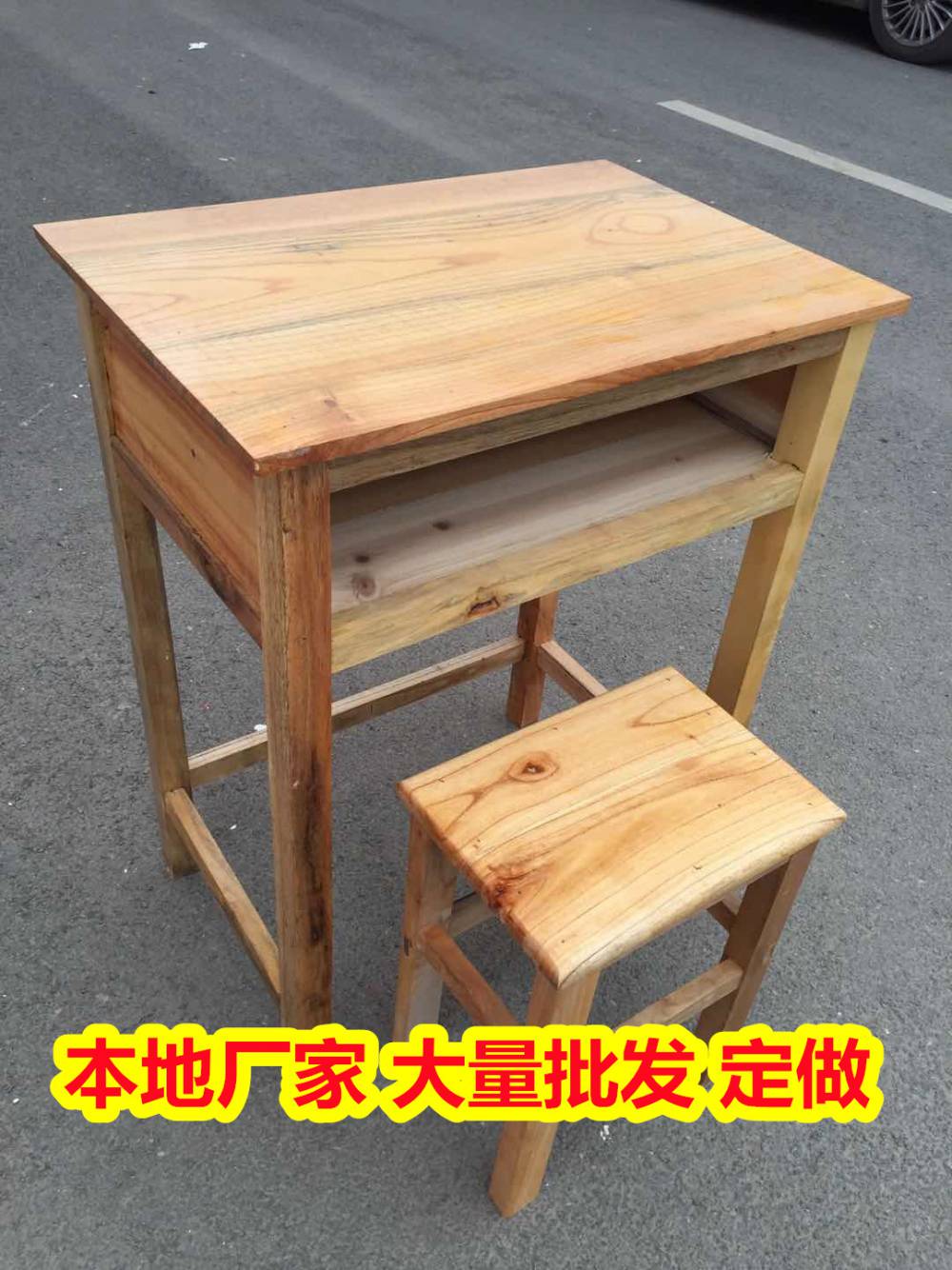 桂林培训班课桌椅 多层板课桌椅 多种款式选