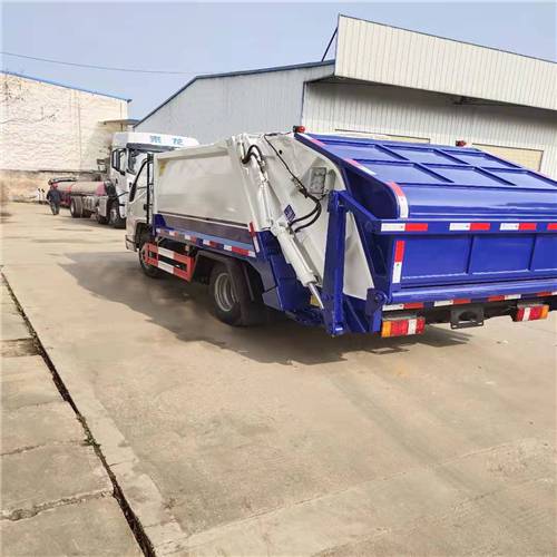 供应地下室压缩垃圾车a 限高2米2的压缩车a 便宜的压缩垃圾车a